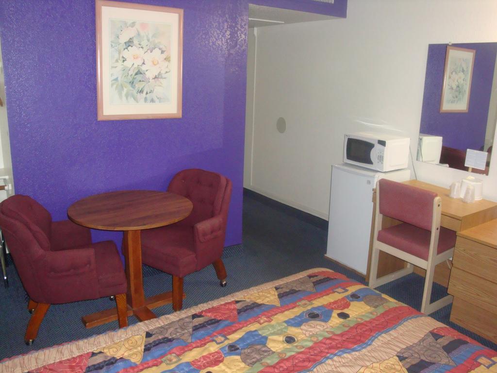 Travelers Inn Lake Havasu Lake Havasu City Bilik gambar