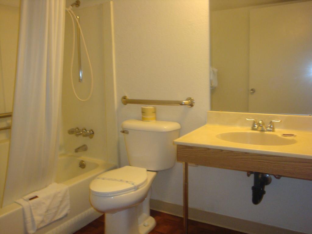 Travelers Inn Lake Havasu Lake Havasu City Bilik gambar